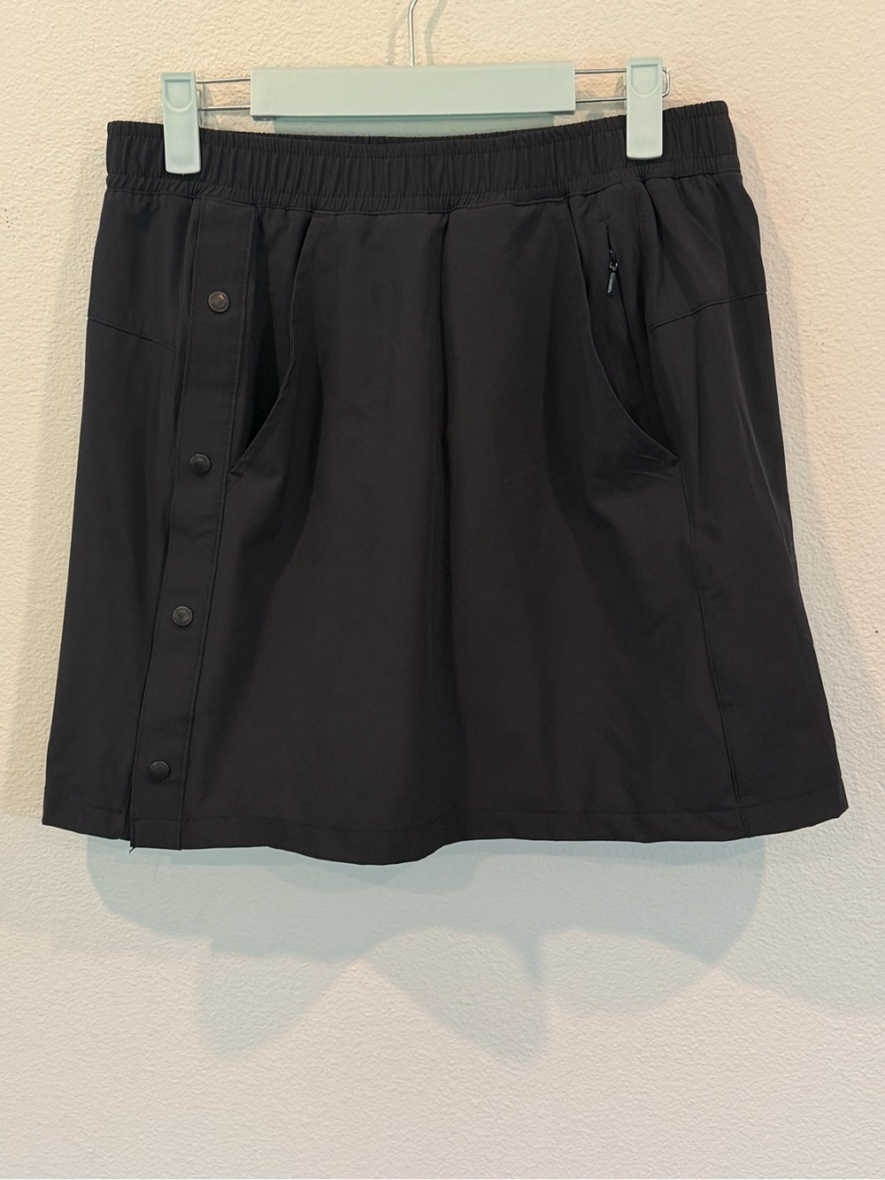 Columbia Black Performance Golf Tennis Skort Women’s Small Pocket & Snaps